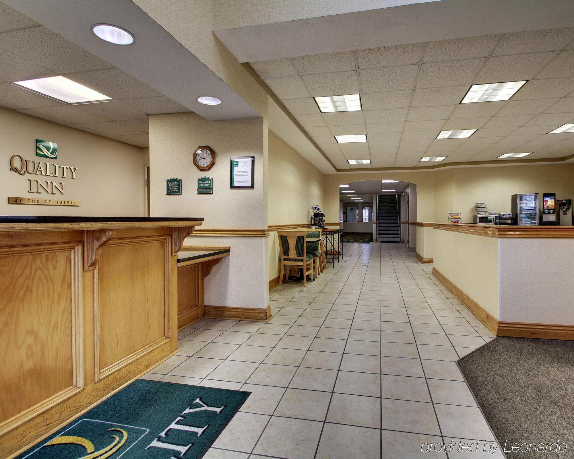Columbia Inn & Suites Luaran gambar